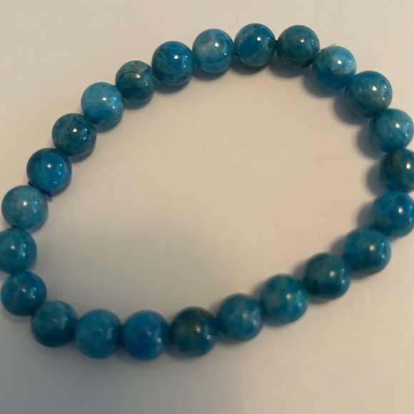 CRYSTAL BLUE APATITE BEADED BRACELETS. 4 PACK. NWOT. - Picture 4 of 5
